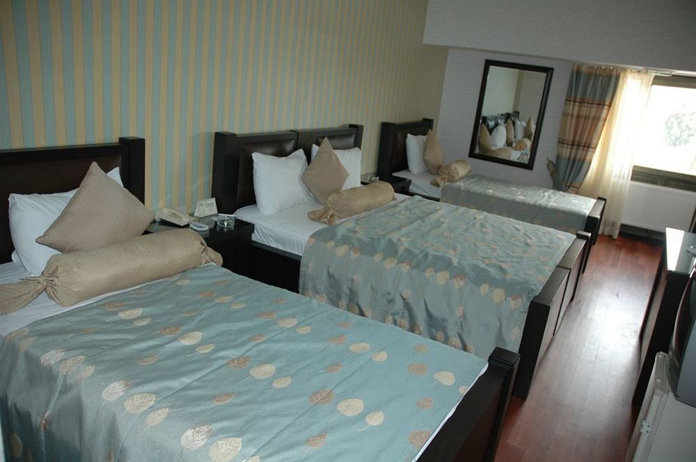 Ulasan Hotel Caravan Camping Анкара Экстерьер фото